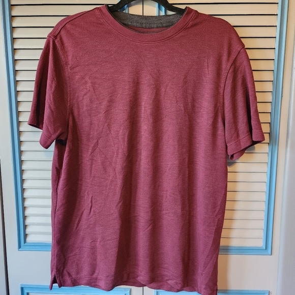 Van Heusen Burgundy Tee Shirt - Picture 1 of 10